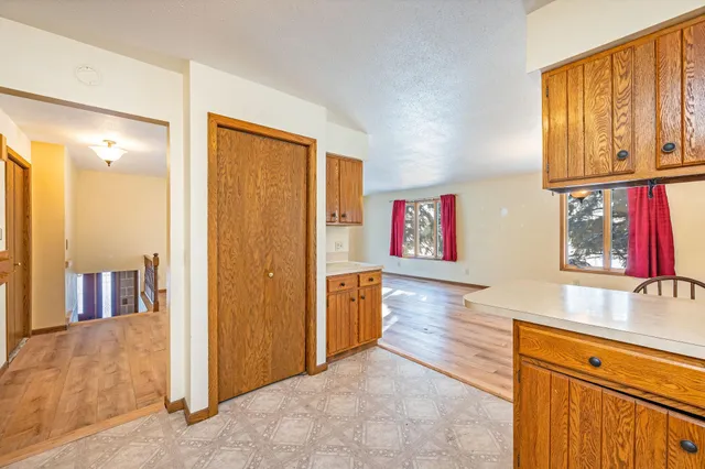 $225,000 | 225 South 7th Avenue East, Unit E, Truman, MN 56088