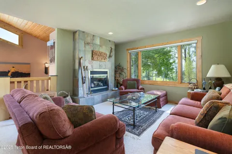 $3,500,000 | 8225 North Spring Gulch Road, Jackson, WY 83001