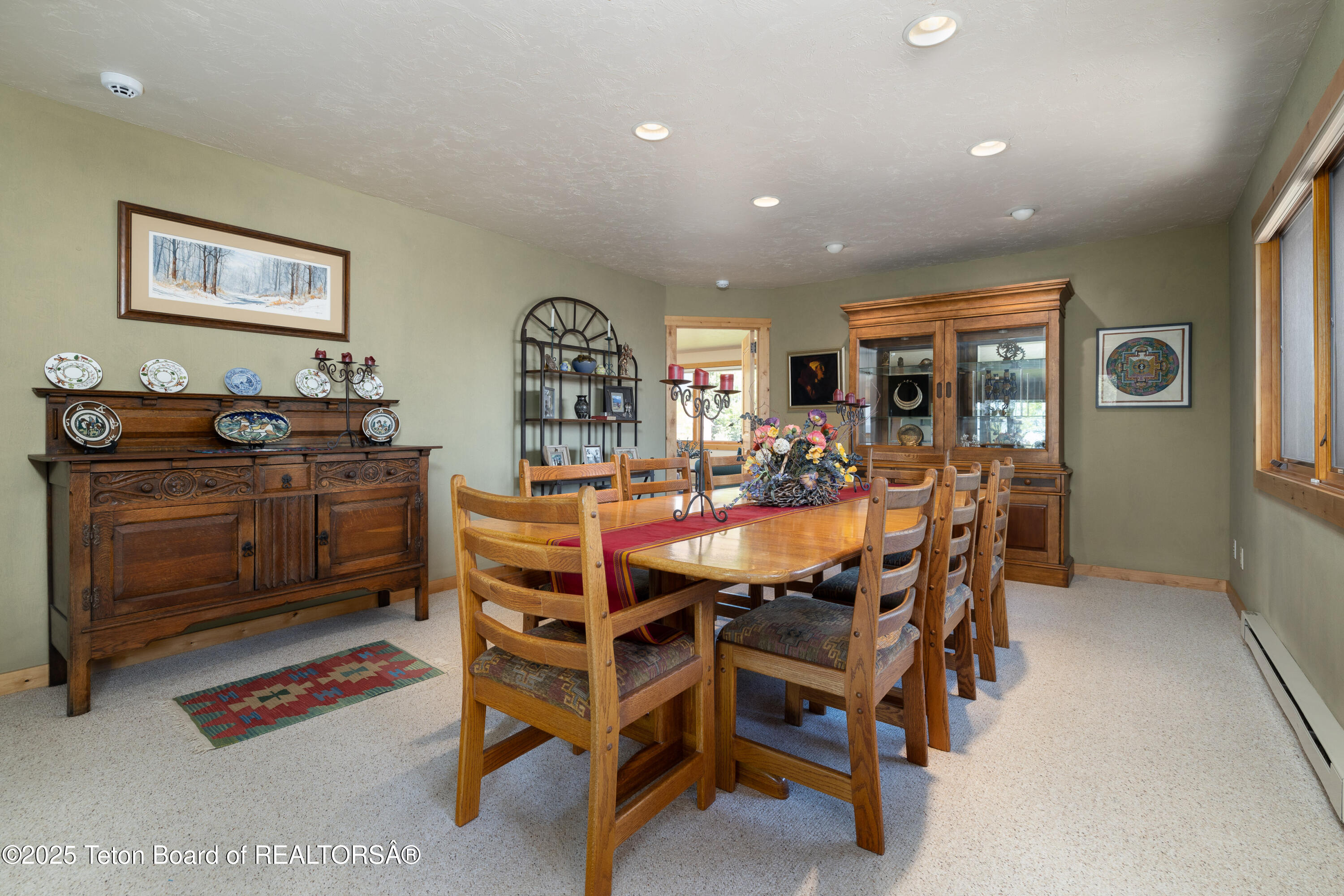 8225 North Spring Gulch Road Jackson, WY 83001 - Photo 12 of 38 Dining Area