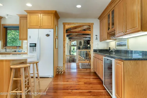 $3,500,000 | 8225 North Spring Gulch Road, Jackson, WY 83001