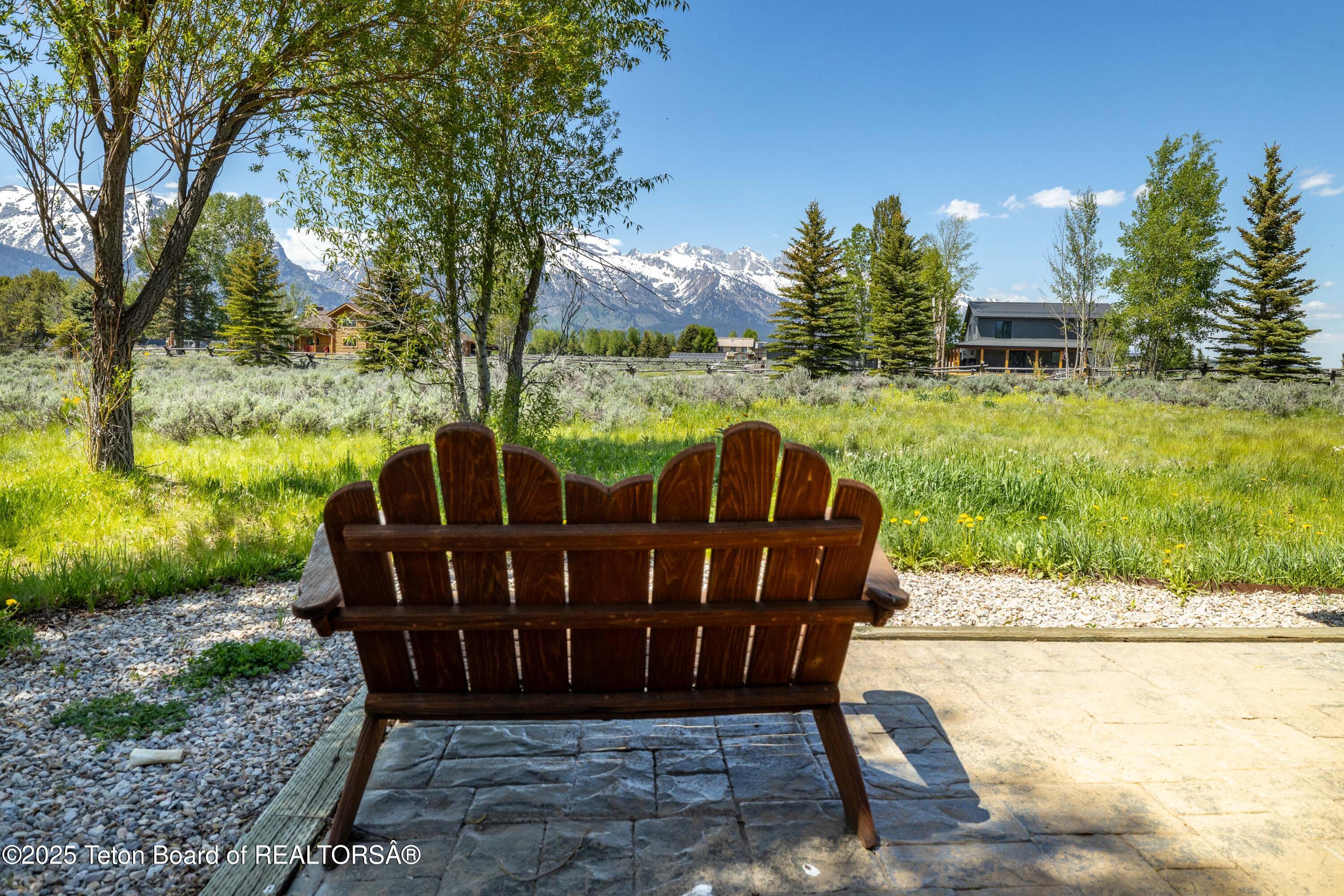 8225 North Spring Gulch Road Jackson, WY 83001 - Photo 31 of 38 Guest House Outdoor Living
