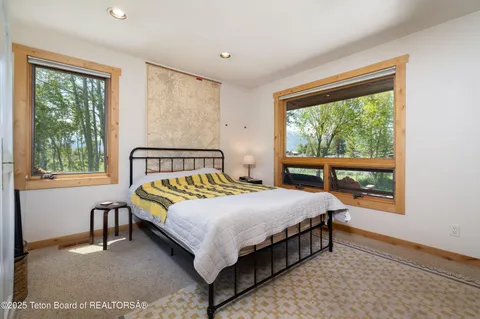 $3,500,000 | 8225 North Spring Gulch Road, Jackson, WY 83001