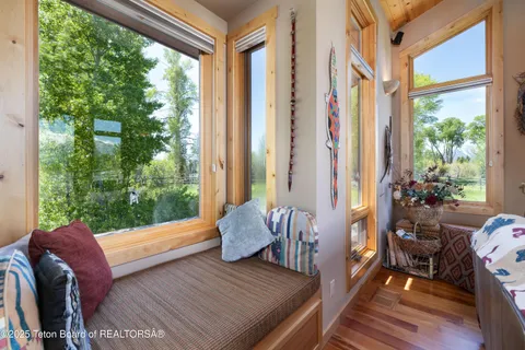 $3,500,000 | 8225 North Spring Gulch Road, Jackson, WY 83001