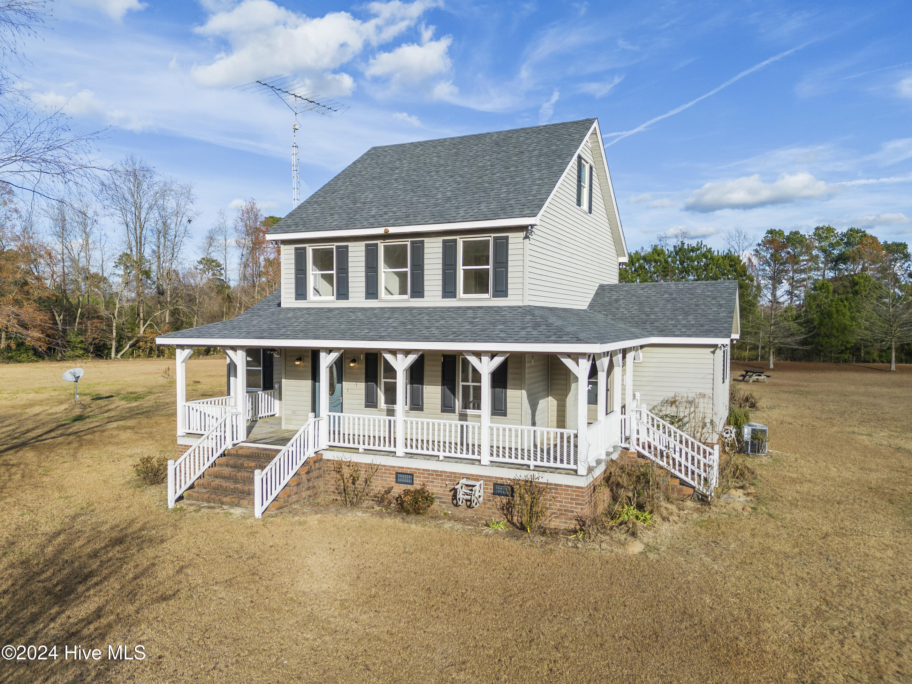 146 Huffman Road Rose Hill, NC 28458 - Photo 1 of 58 Main View