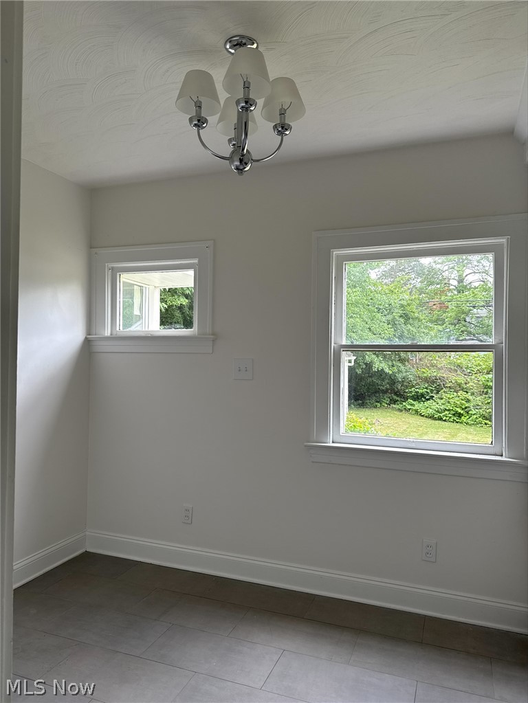 3278 East Overlook Road Cleveland Heights, OH 44118 - Photo 19 of 45