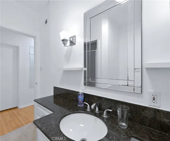 $3,500 | 149 South Crescent Drive, Unit 149A, Beverly Hills, CA 90212