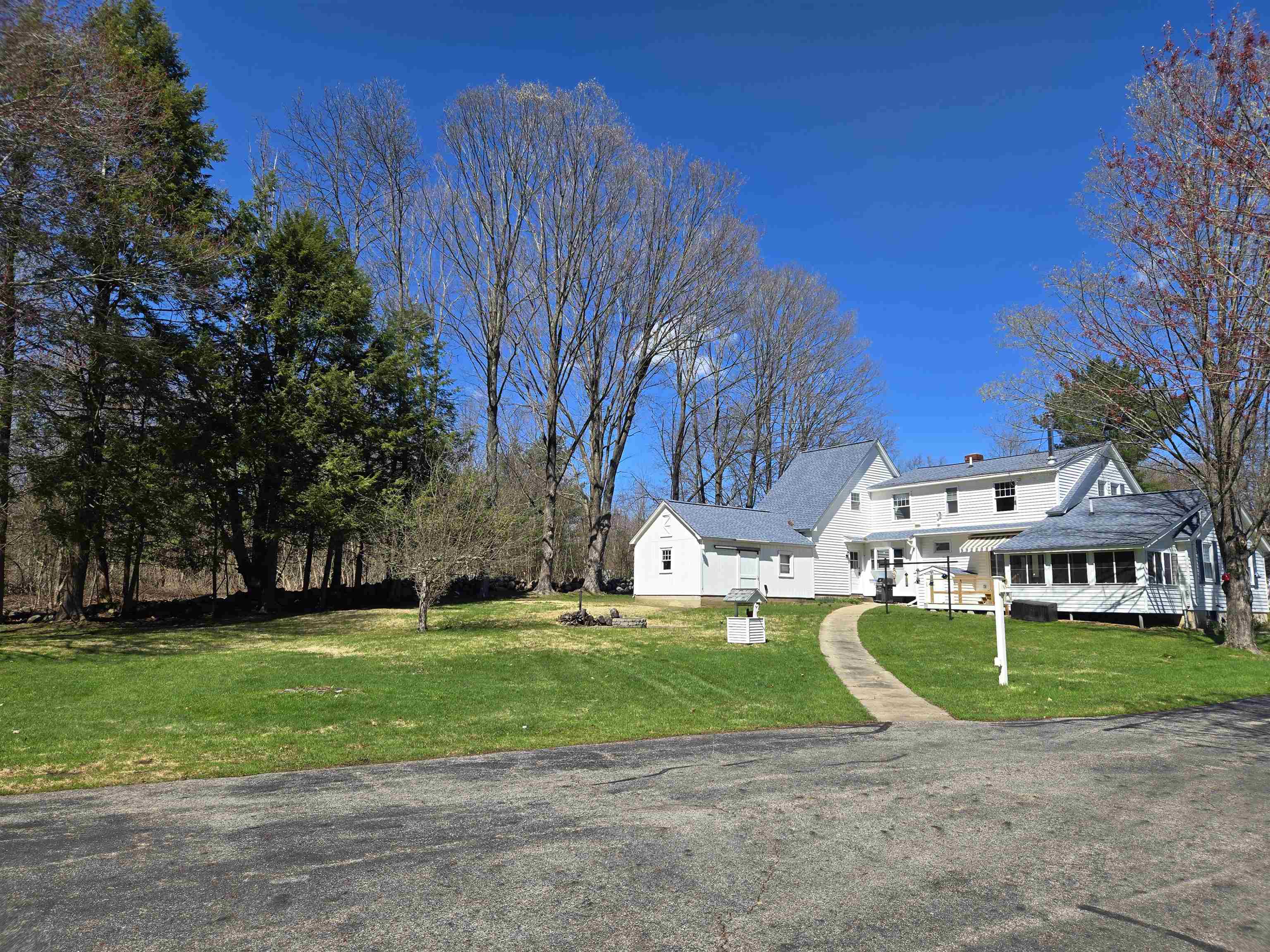 79 Maple Avenue Atkinson, NH 03811 - Photo 3 of 43