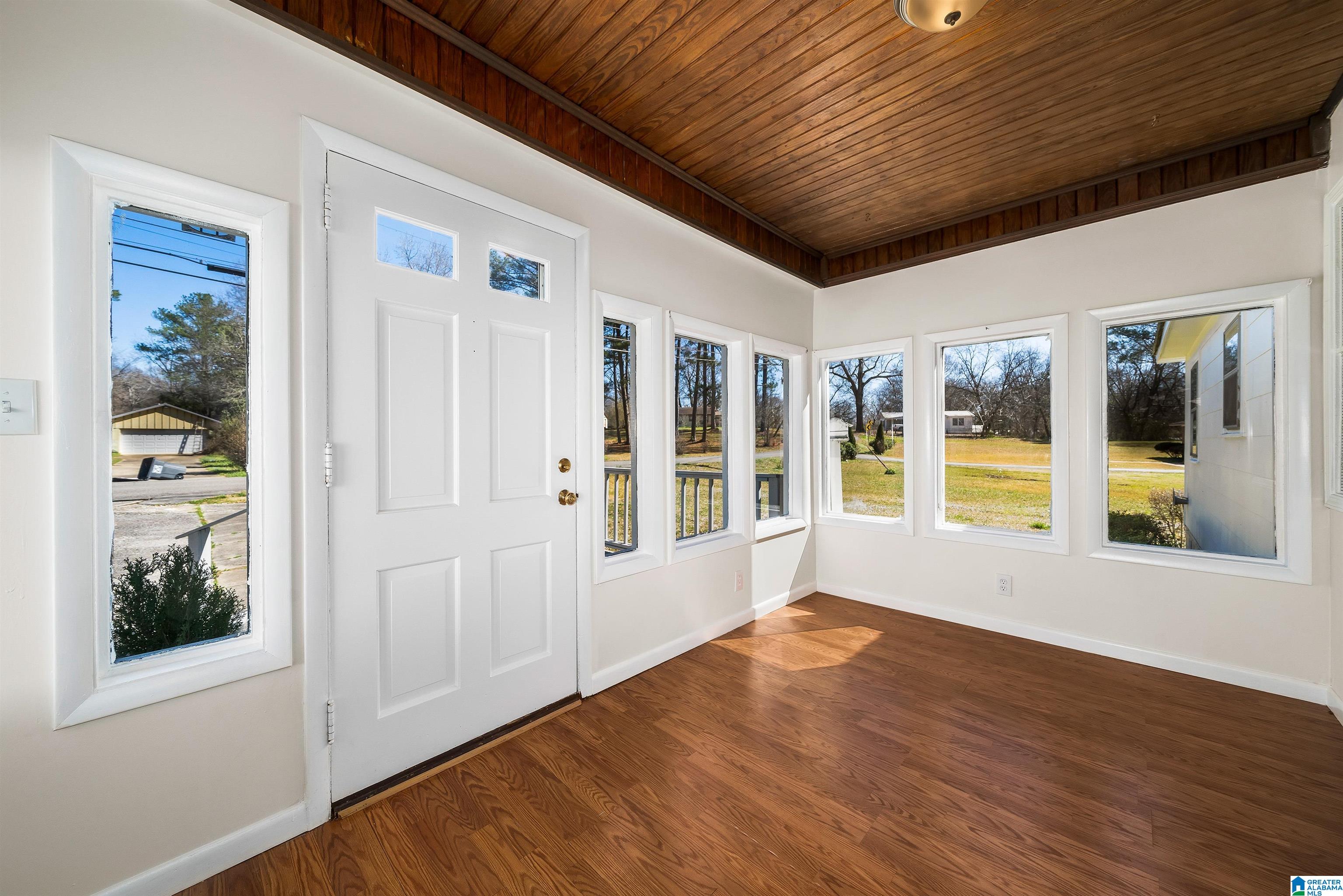 406 Wickstead Road Bessemer, AL 35023 - Photo 5 of 24