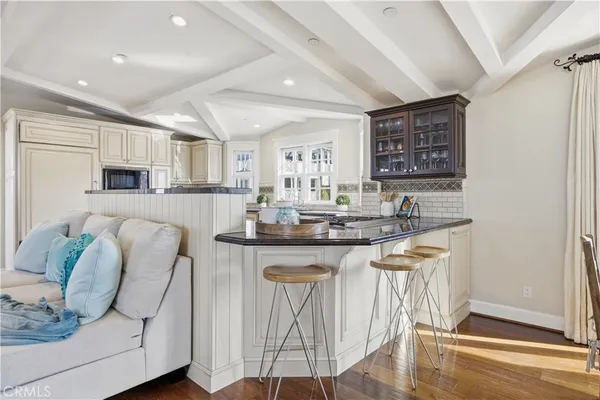 $4,088,000 | 124 33rd Street, Manhattan Beach, CA 90266