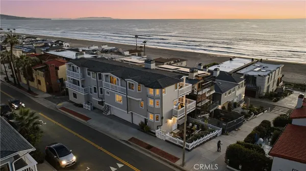 $4,088,000 | 124 33rd Street, Manhattan Beach, CA 90266