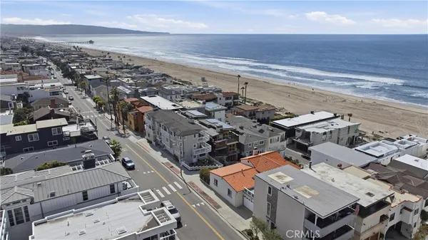 $4,088,000 | 124 33rd Street, Manhattan Beach, CA 90266