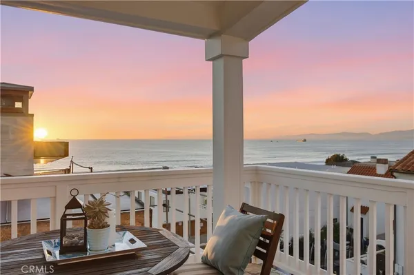 $4,088,000 | 124 33rd Street, Manhattan Beach, CA 90266