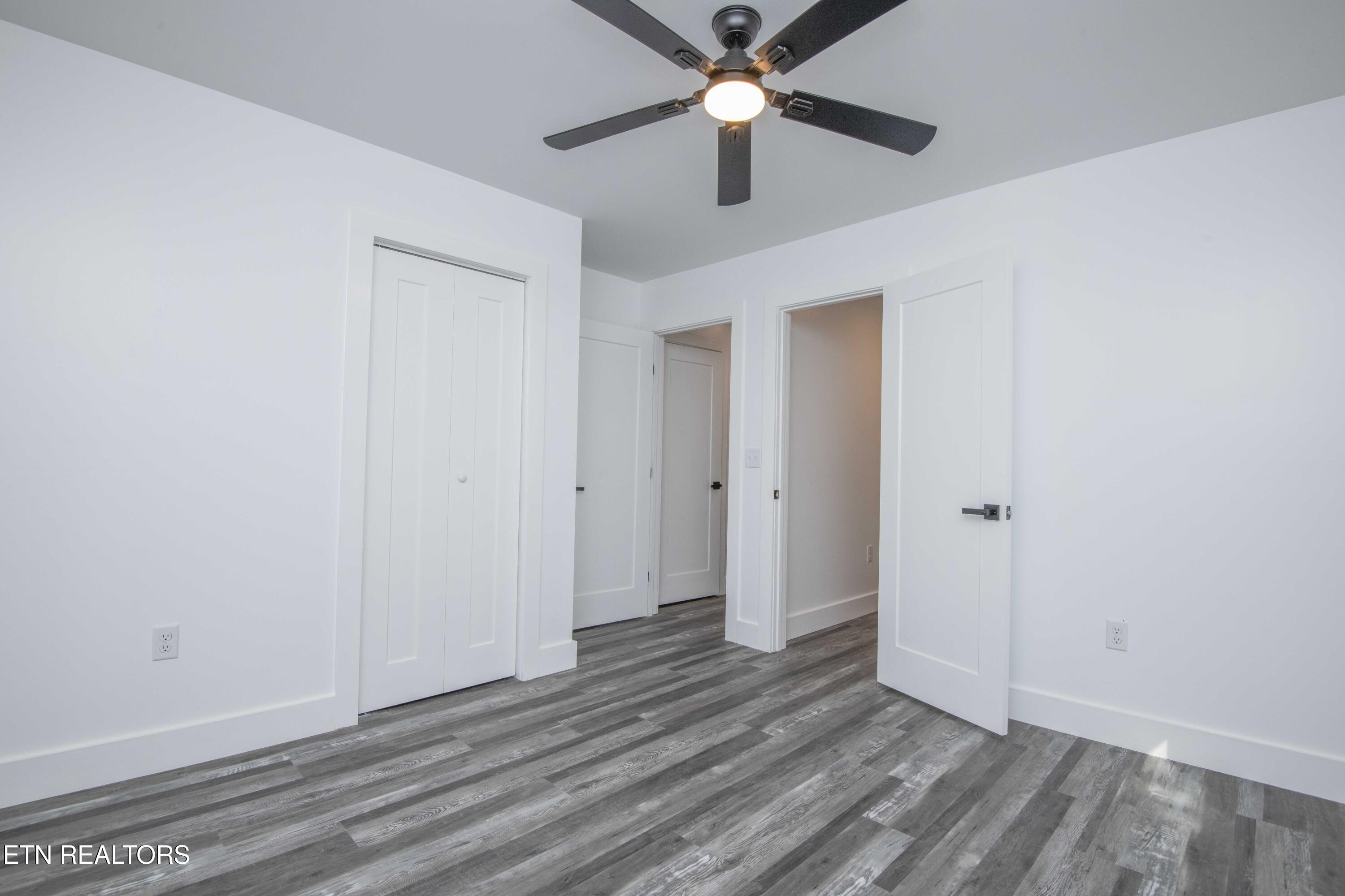 185 Oak Tree Road Spring City, TN 37381 - Photo 15 of 18 second bed 1_1