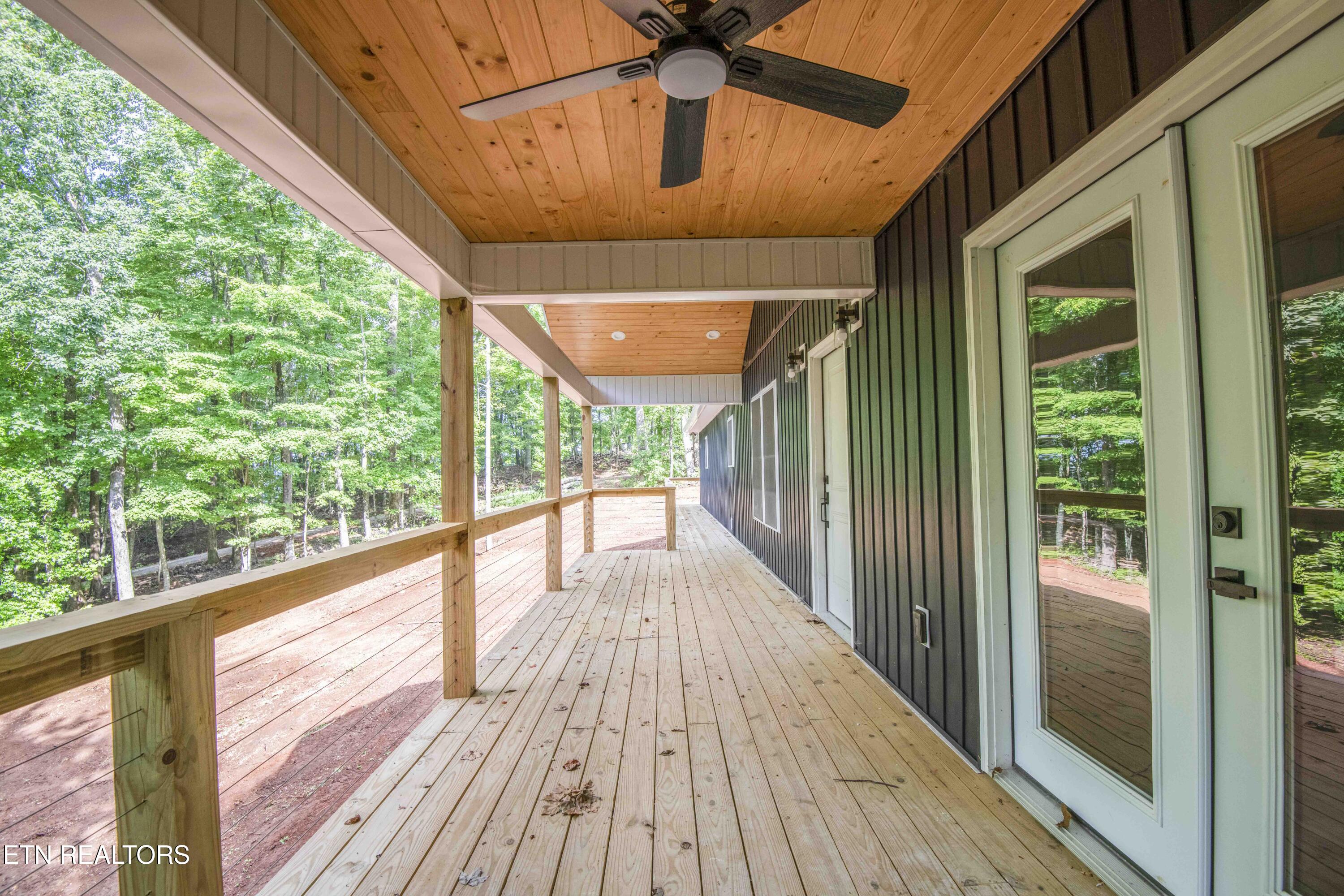 185 Oak Tree Road Spring City, TN 37381 - Photo 6 of 18 deck 1_1