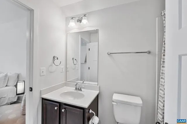 $775,000 | 15 Heritage Drive, Zion Crossroads, VA 22942