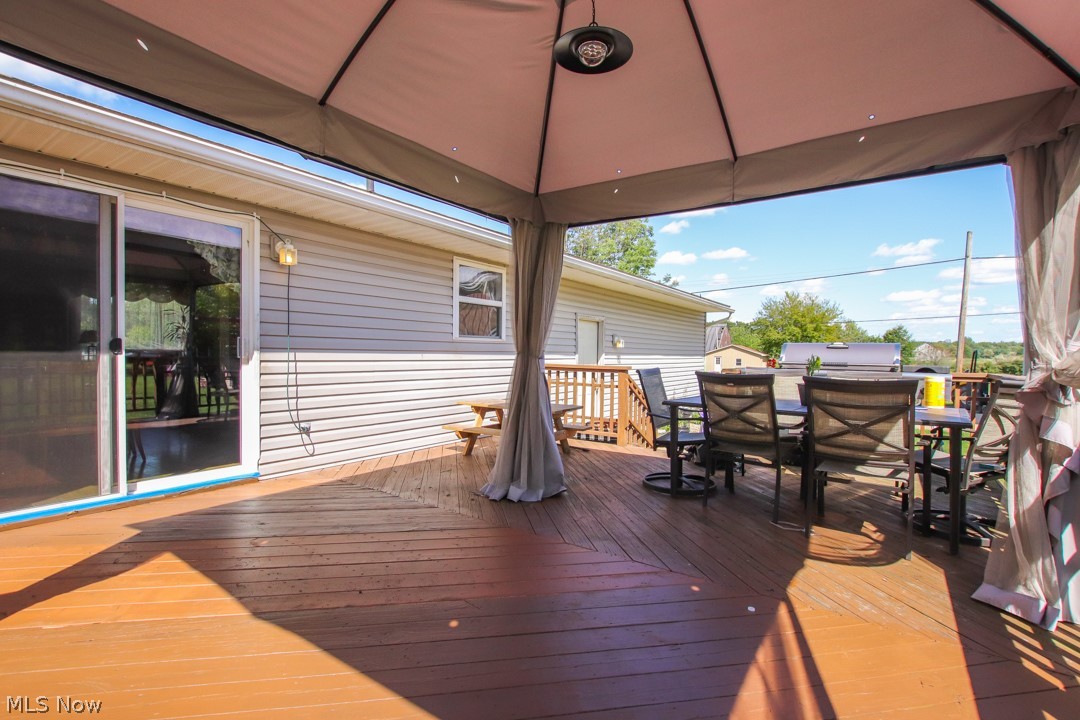 40015 Parsons Road Lagrange, OH 44050 - Photo 29 of 35 spacious Deck
