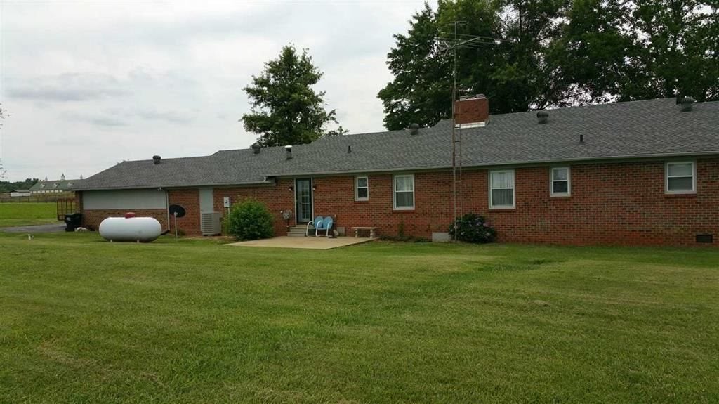 3496 Morgantown Road Franklin, KY 42134 - Photo 4 of 6 Gallery Image 4