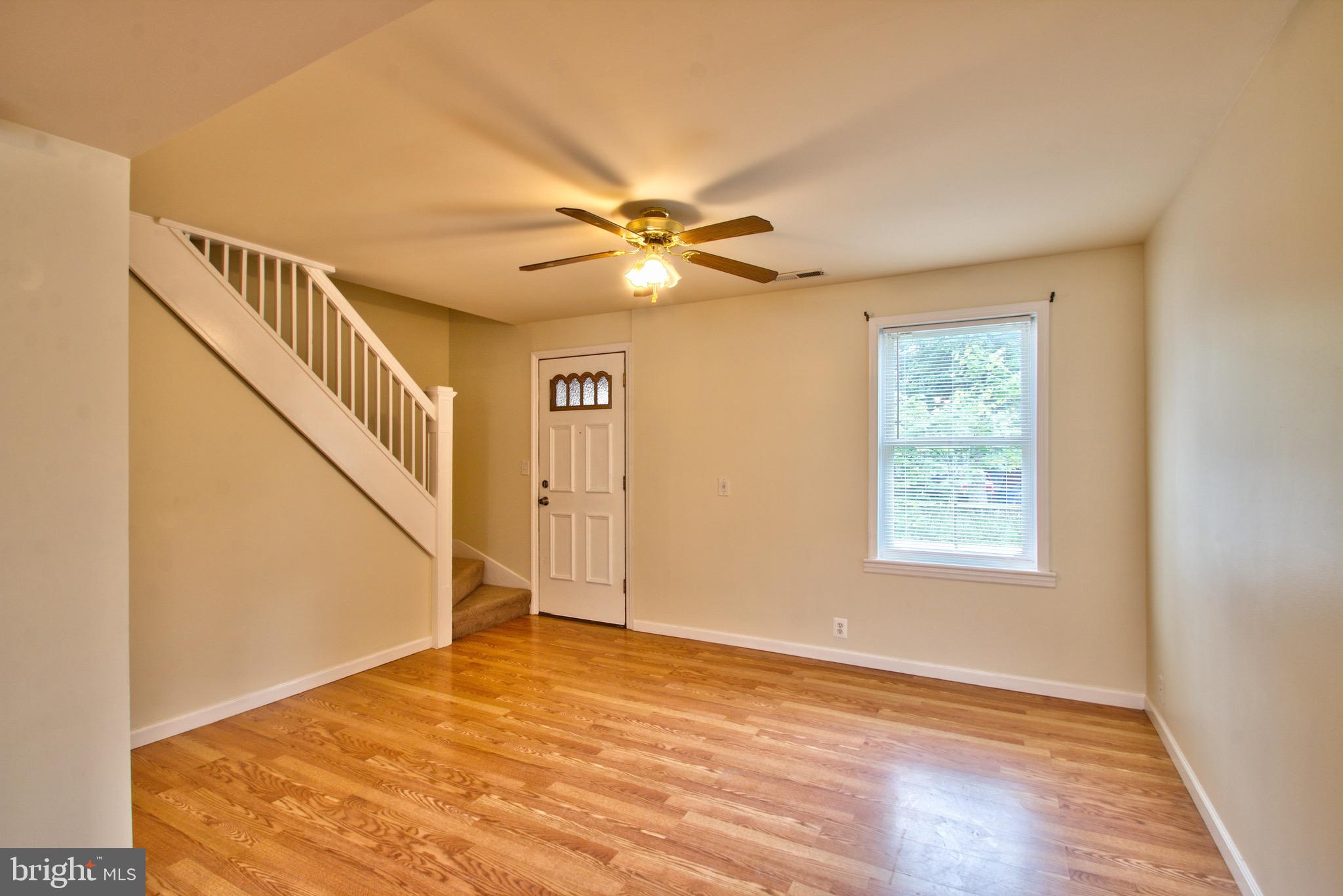 17 Flagship Road Dundalk, MD 21222 - Photo 7 of 39
