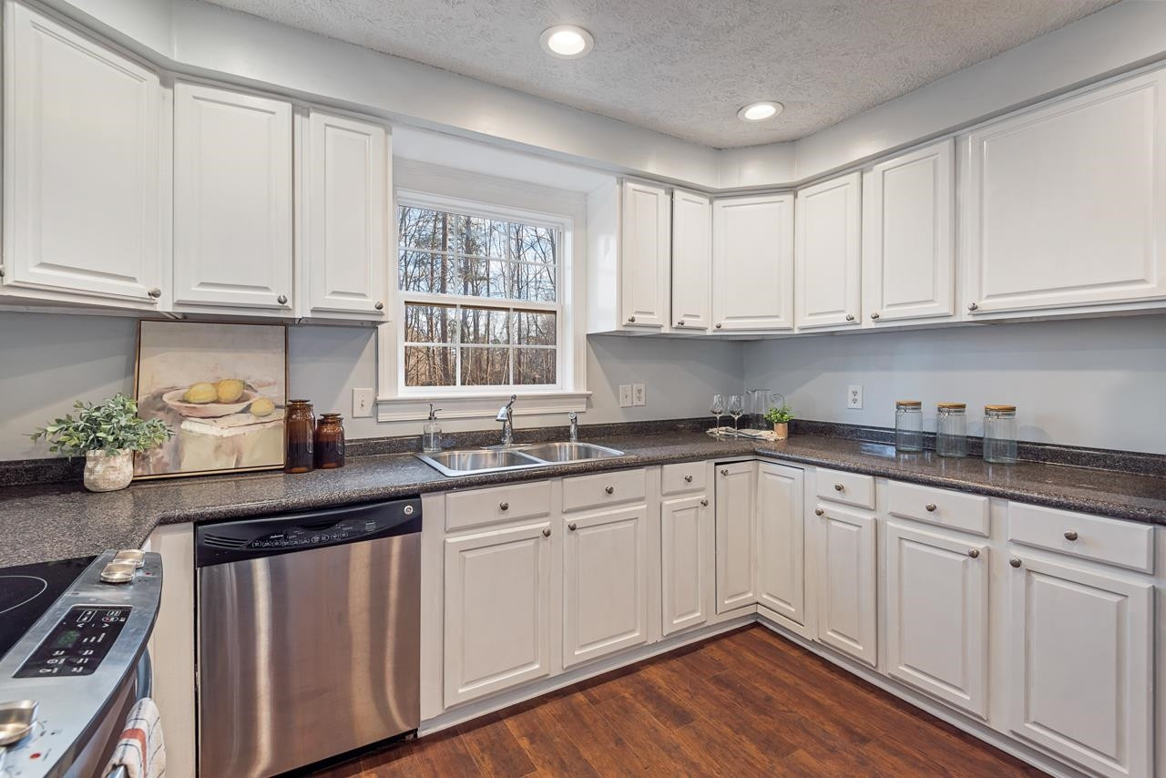 7903 Country Knoll Road Bahama, NC 27503 - Photo 17 of 56 Photo 17