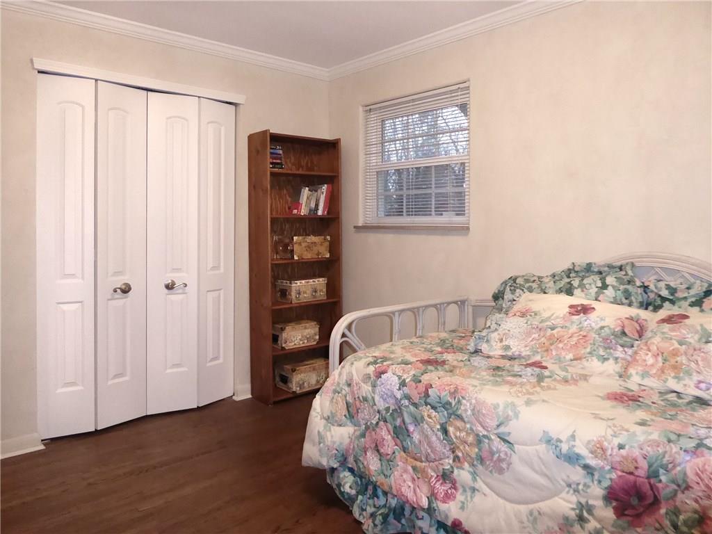 10141 Ruckle Street Indianapolis, IN 46280 - Photo 16 of 23 Gallery Image 16