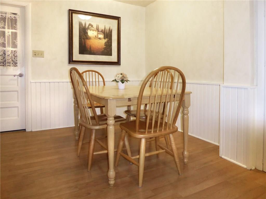 10141 Ruckle Street Indianapolis, IN 46280 - Photo 10 of 23 Gallery Image 10