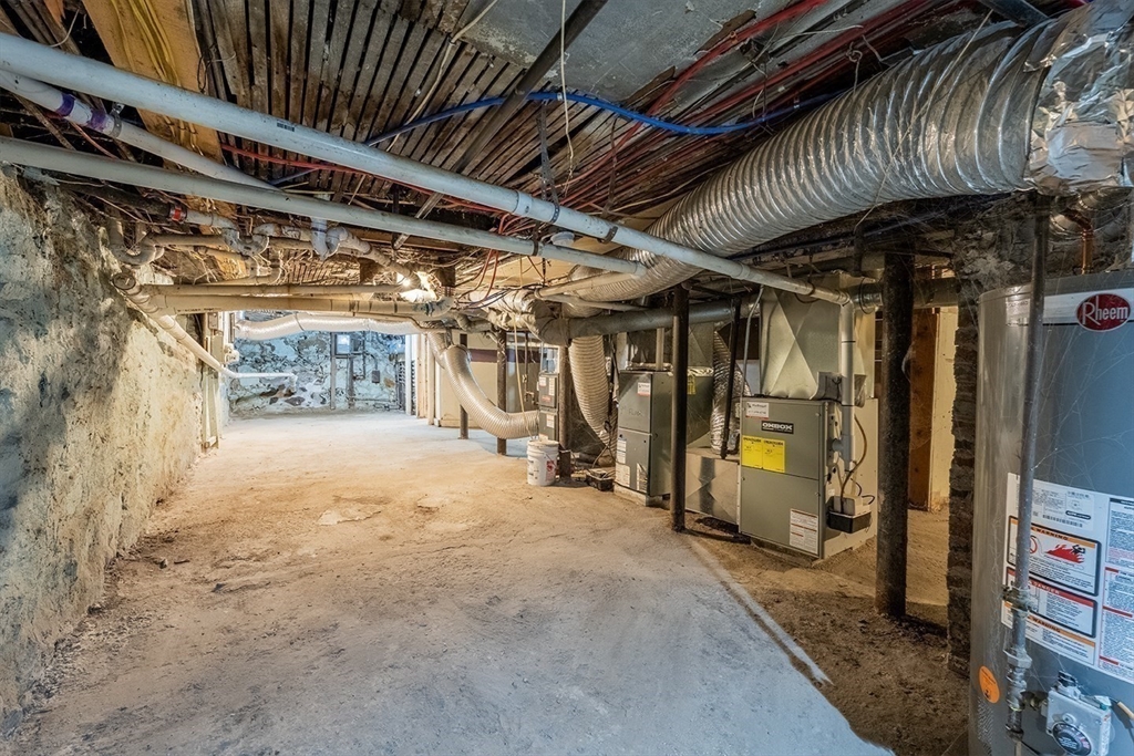 352 Norfolk Street Boston, MA 02124 - Photo 15 of 21