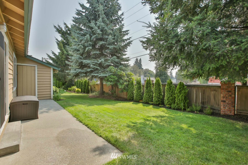 21501 4th Avenue West, Unit B15 Bothell, WA 98021 - Photo 23 of 23