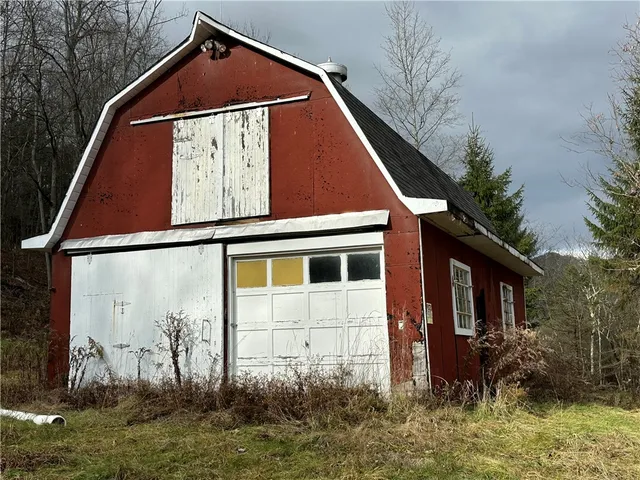 $149,900 | 521 Bolivar Drive, Bradford, PA 16701