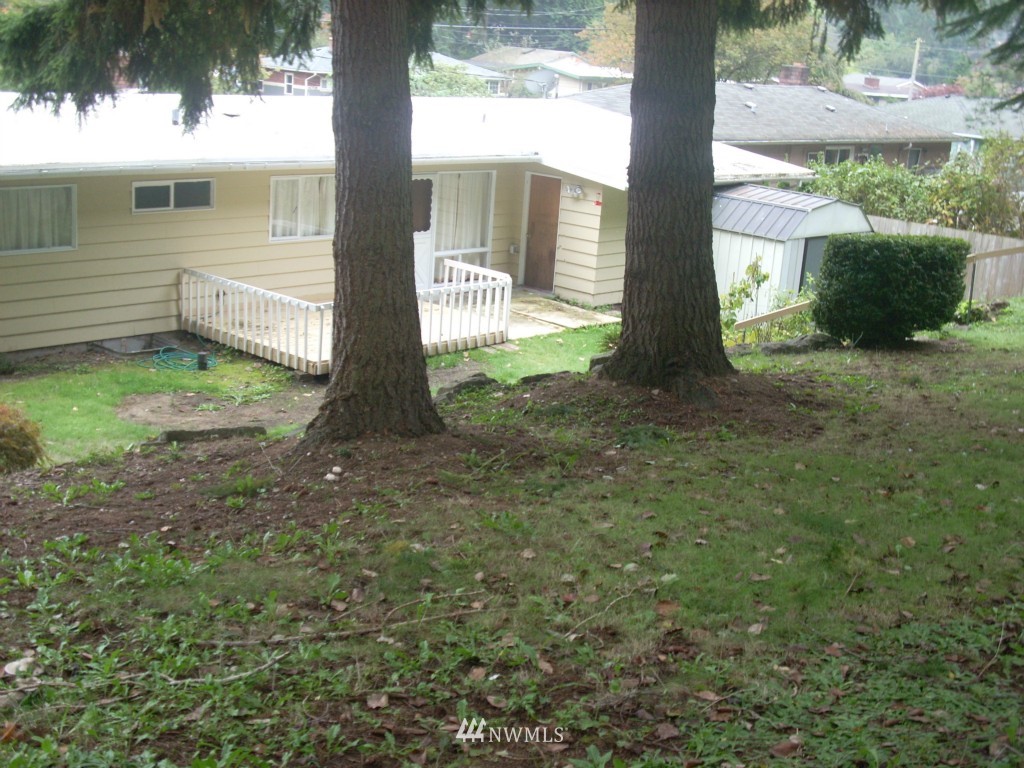14724 Southeast Allen Rd. Bellevue, WA 98006 - Photo 11 of 15