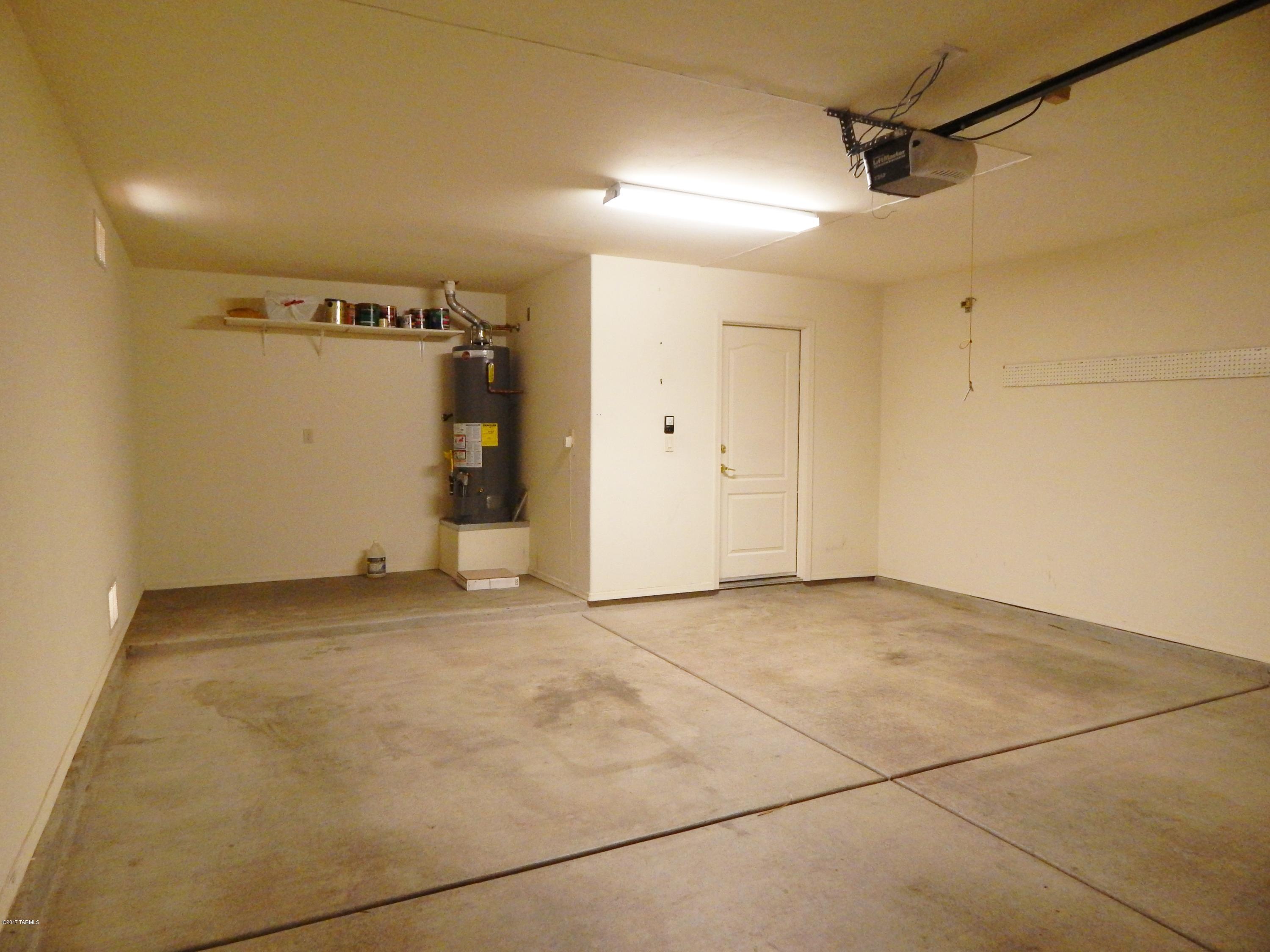 17169 South Scarlet Cliff Place Vail, AZ 85641 - Photo 9 of 15
