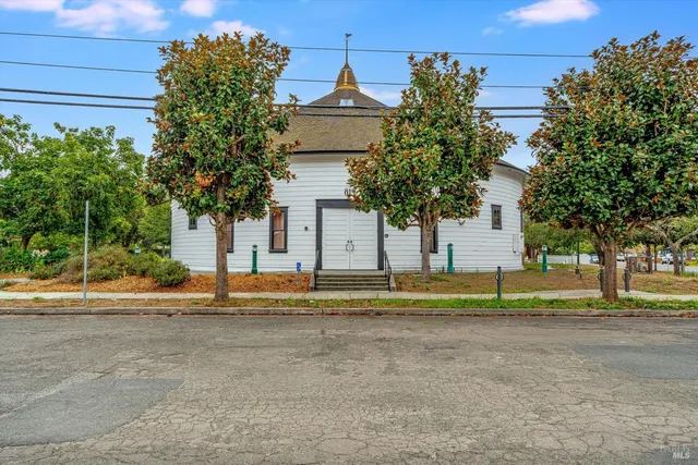 $2,650 | 310 Boyce Street, Unit A, Santa Rosa, CA 95401