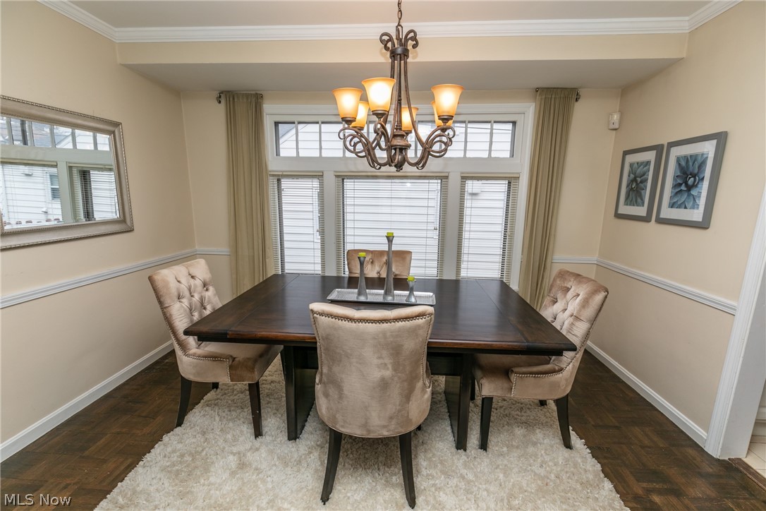 1186 Avondale Road Cleveland, OH 44121 - Photo 9 of 33