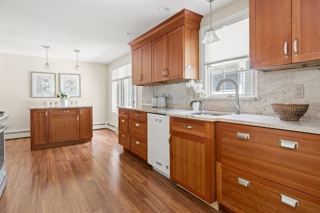 13 Mills Point, Unit 13 Middleton, MA 01949 - Photo 9 of 42