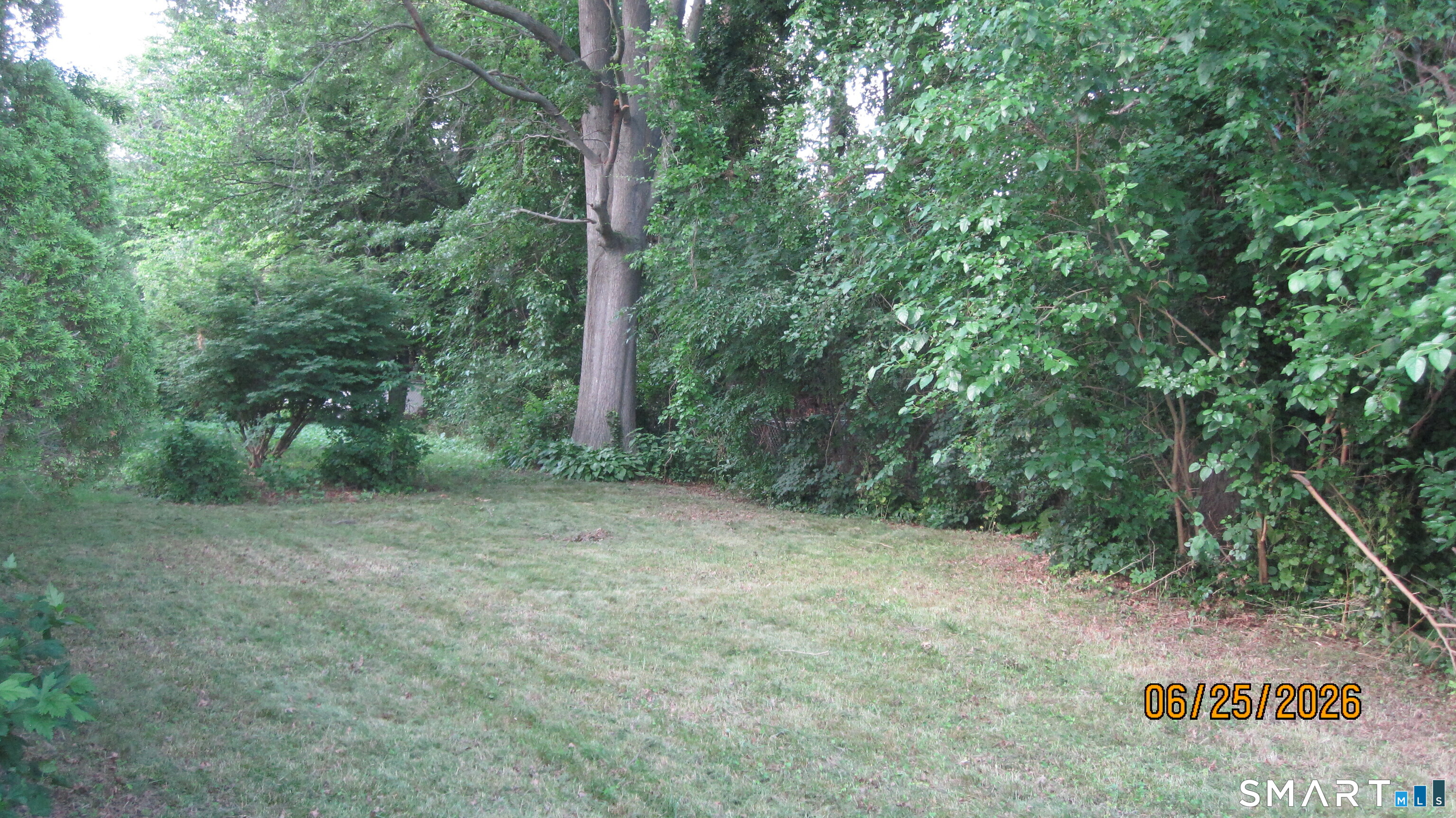 390 Canaan Road Stratford, CT 06614 - Photo 23 of 28