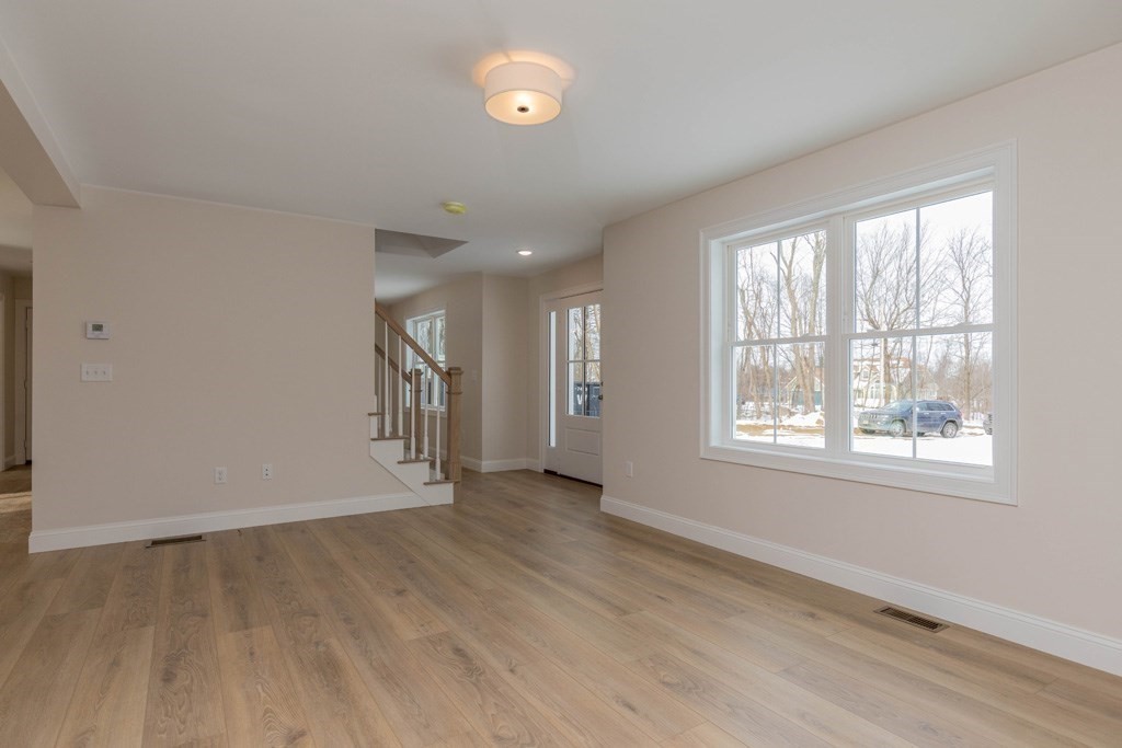 470 Williams Road Fitchburg, MA 01420 - Photo 5 of 14 Gallery Image 5