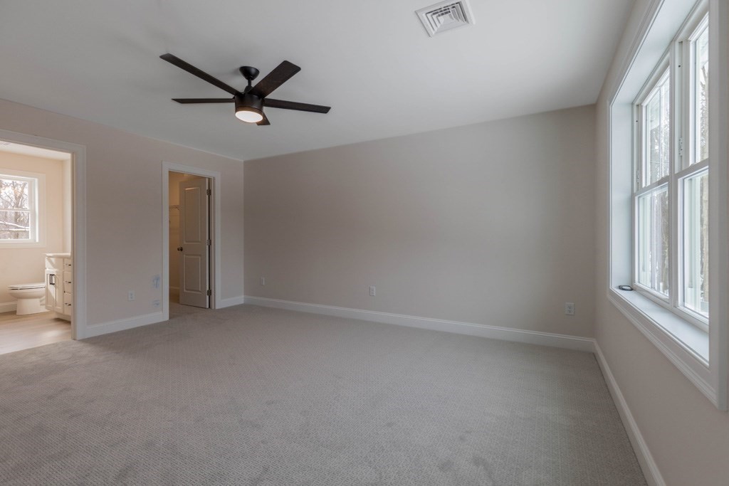 470 Williams Road Fitchburg, MA 01420 - Photo 9 of 14 Gallery Image 9