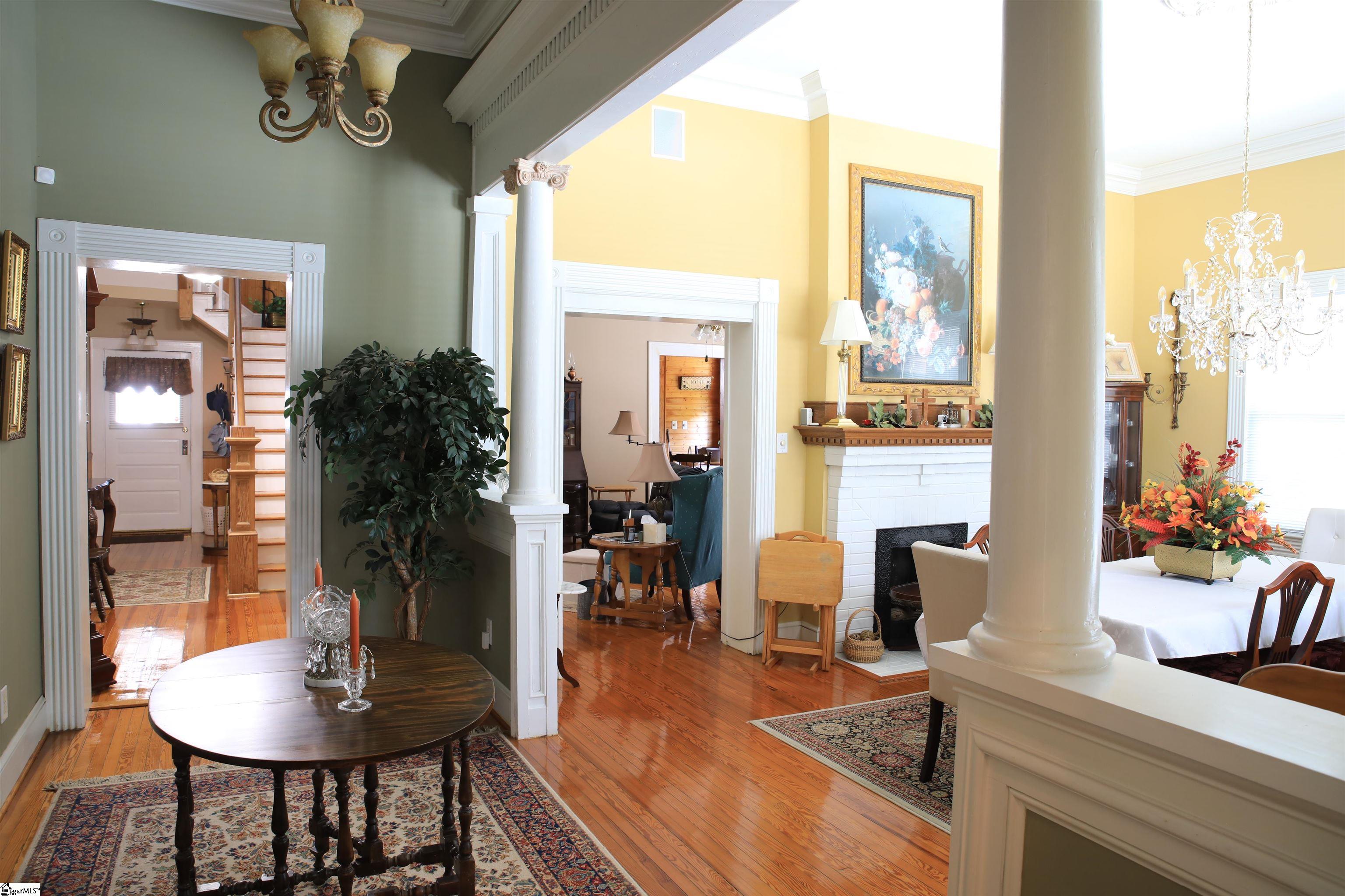 711 Northeast Main Street Easley, SC 29640 - Photo 6 of 25