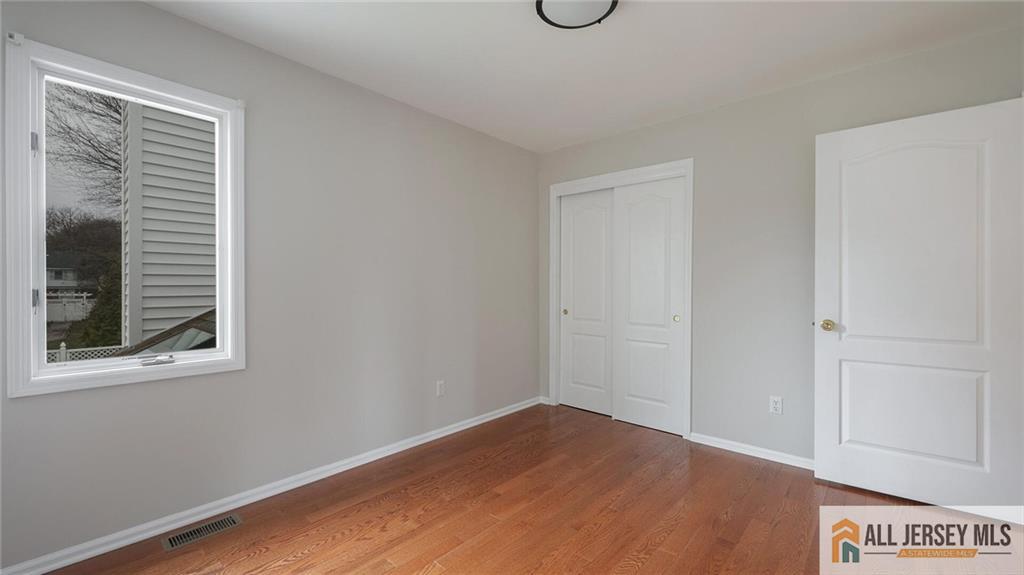 4 Maureen Court Edison, NJ 08820 - Photo 30 of 52