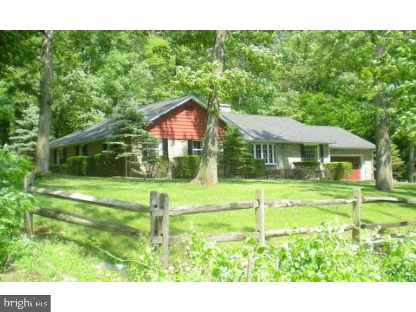 539 Pine Swamp Road Elverson, PA 19520 - Photo 2 of 24