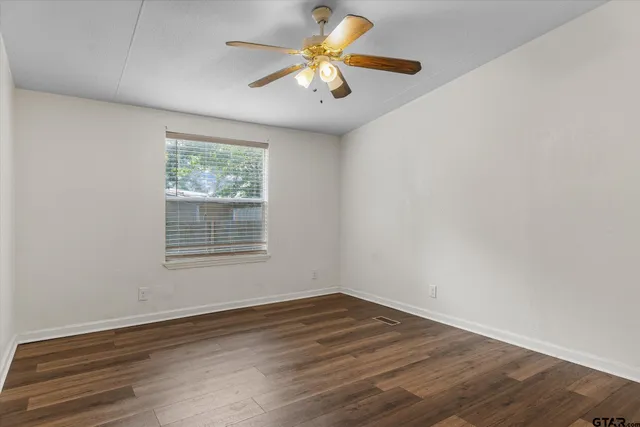 $165,000 | 126 Oak Circle, Murchison, TX 75778