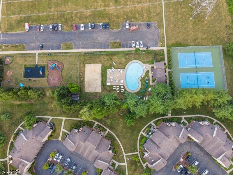 29 Brook Street Somerset, NJ 08873 - Photo 6 of 38