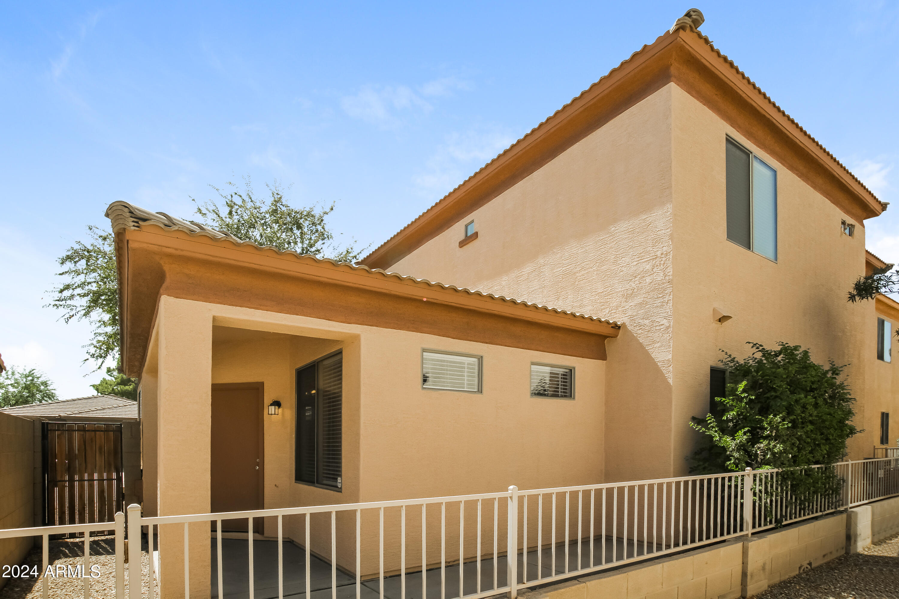 3608 West Kathleen Road Phoenix, AZ 85053 - Photo 25 of 27 017-photo-rear-view-14062469