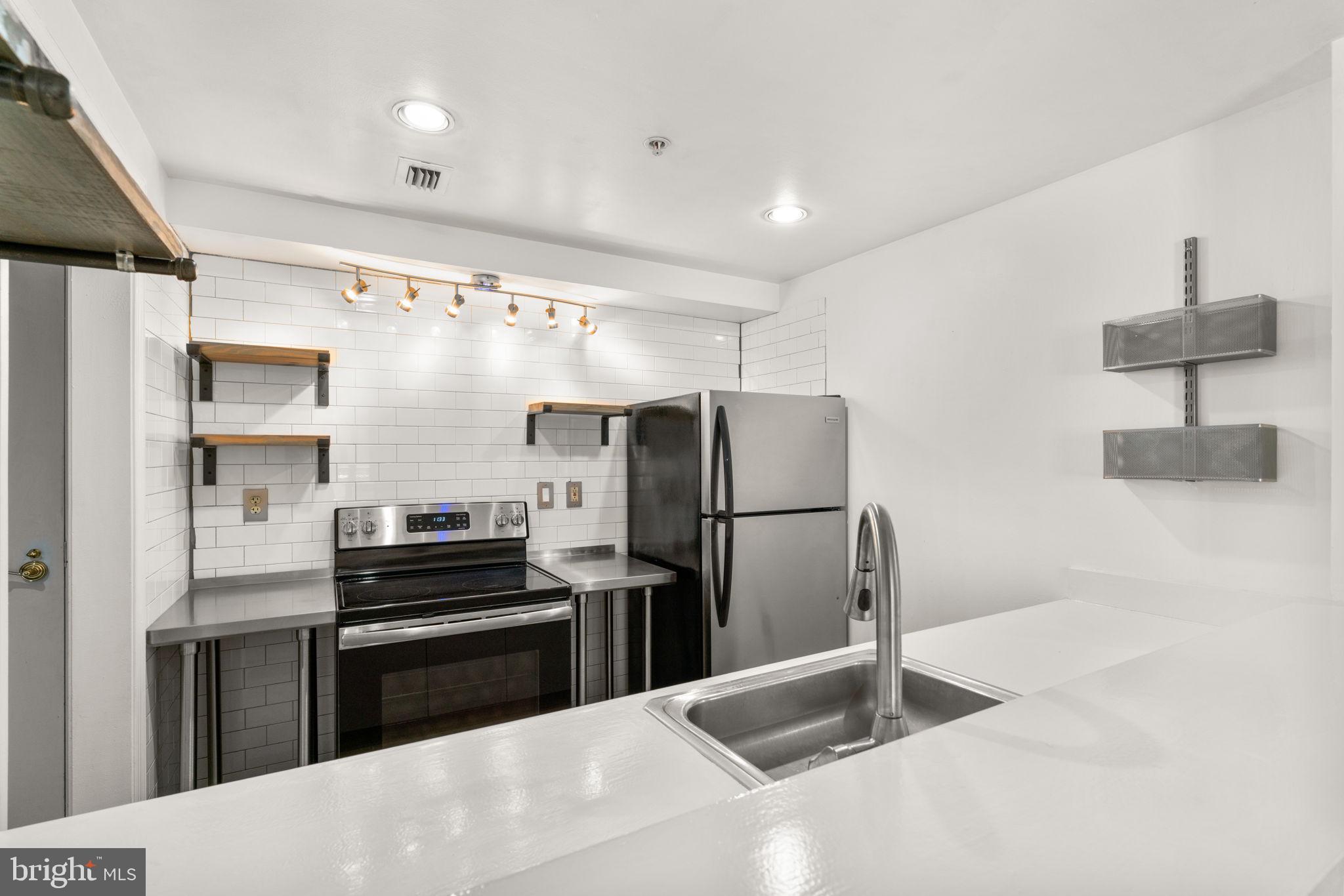 1000 Fell Street, Unit 235 Baltimore, MD 21231 - Photo 28 of 48