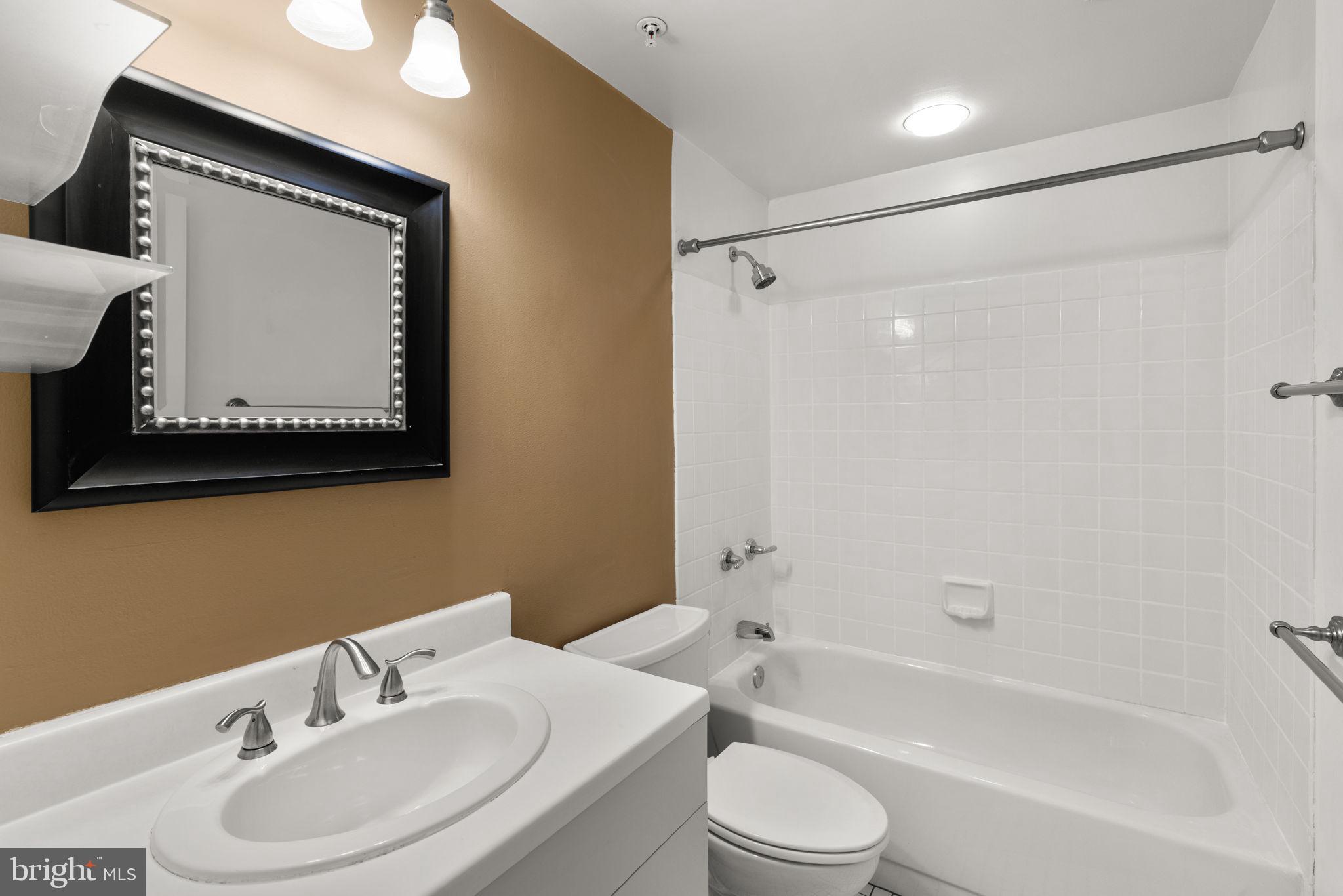 1000 Fell Street, Unit 235 Baltimore, MD 21231 - Photo 38 of 48