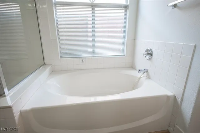 $2,600 | 5312 Bright Sky Court, Las Vegas, NV 89130