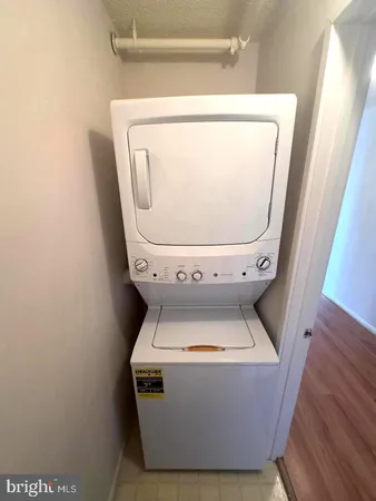 $2,700 | 3310 North Leisure World Boulevard, Unit 7056, Silver Spring, MD 20906