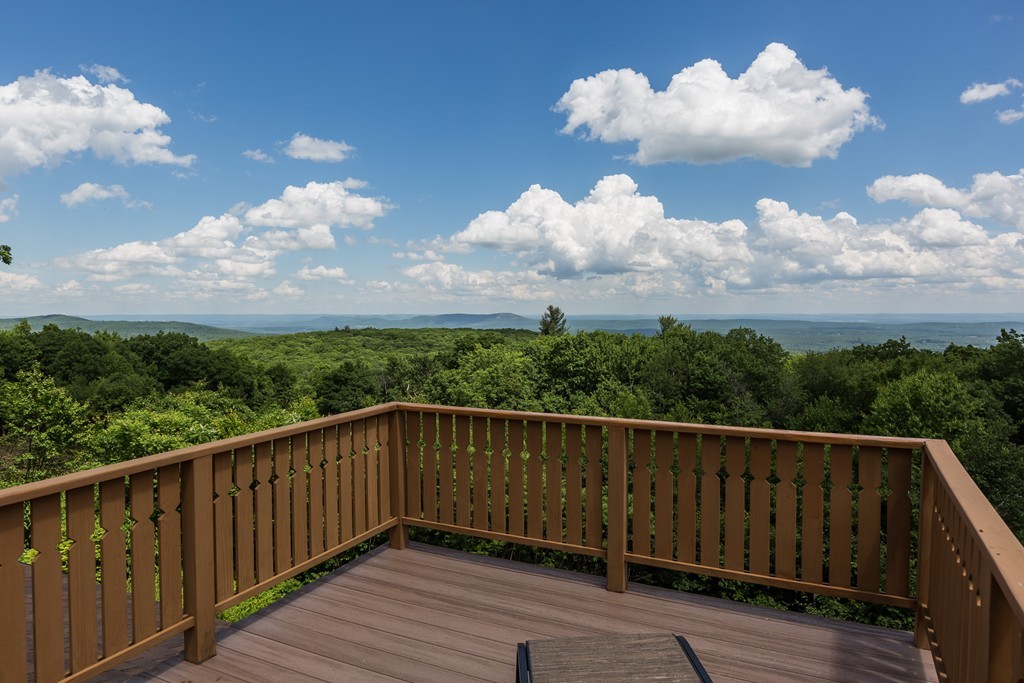 82 Pine Ridge Road Montgomery, MA 01085 - Photo 5 of 30