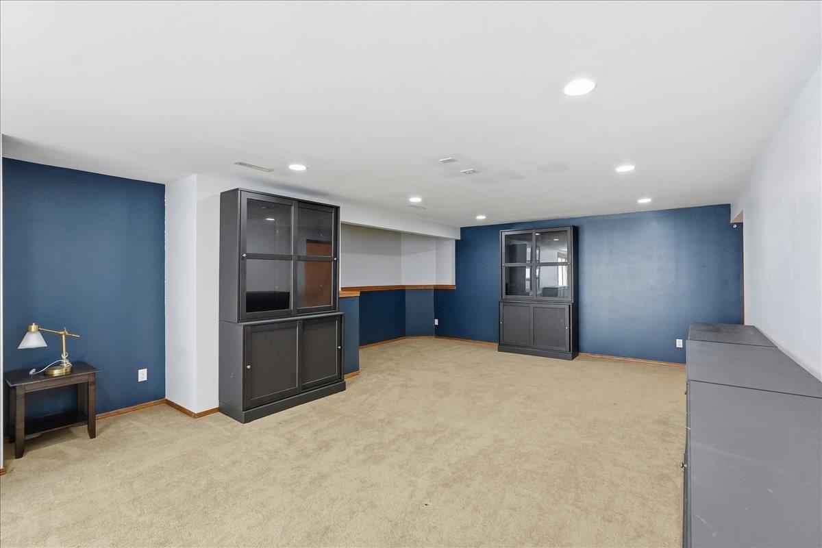 925 South Holt Circle Madison, WI 53719 - Photo 32 of 45