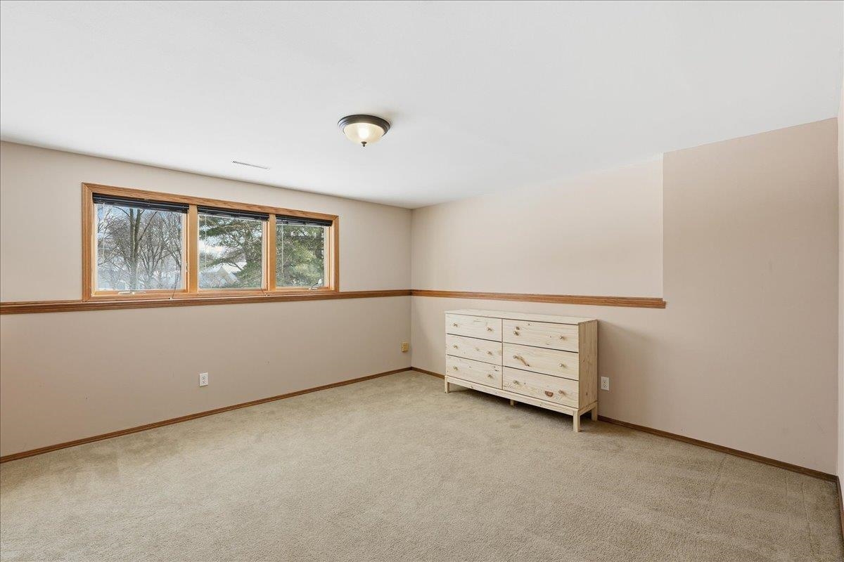 925 South Holt Circle Madison, WI 53719 - Photo 35 of 45