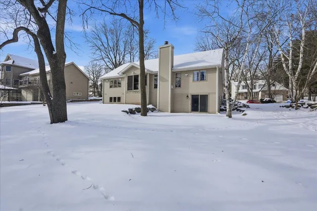 $630,000 | 925 South Holt Circle, Madison, WI 53719